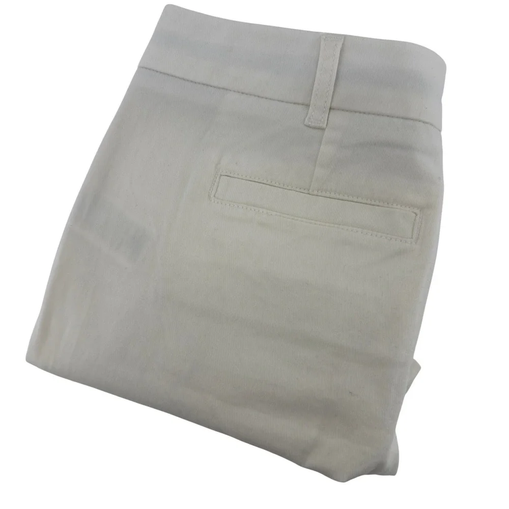 J Crew Women's Ivory Chino Shorts Size 6 Classic Fit Cotton‎ Blend